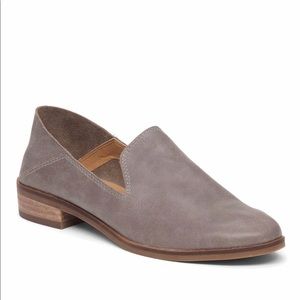 Lucky Brand Cahill Flat